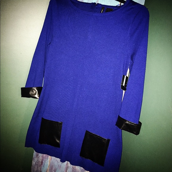 new directions Tops - New Directions three quarter length top!